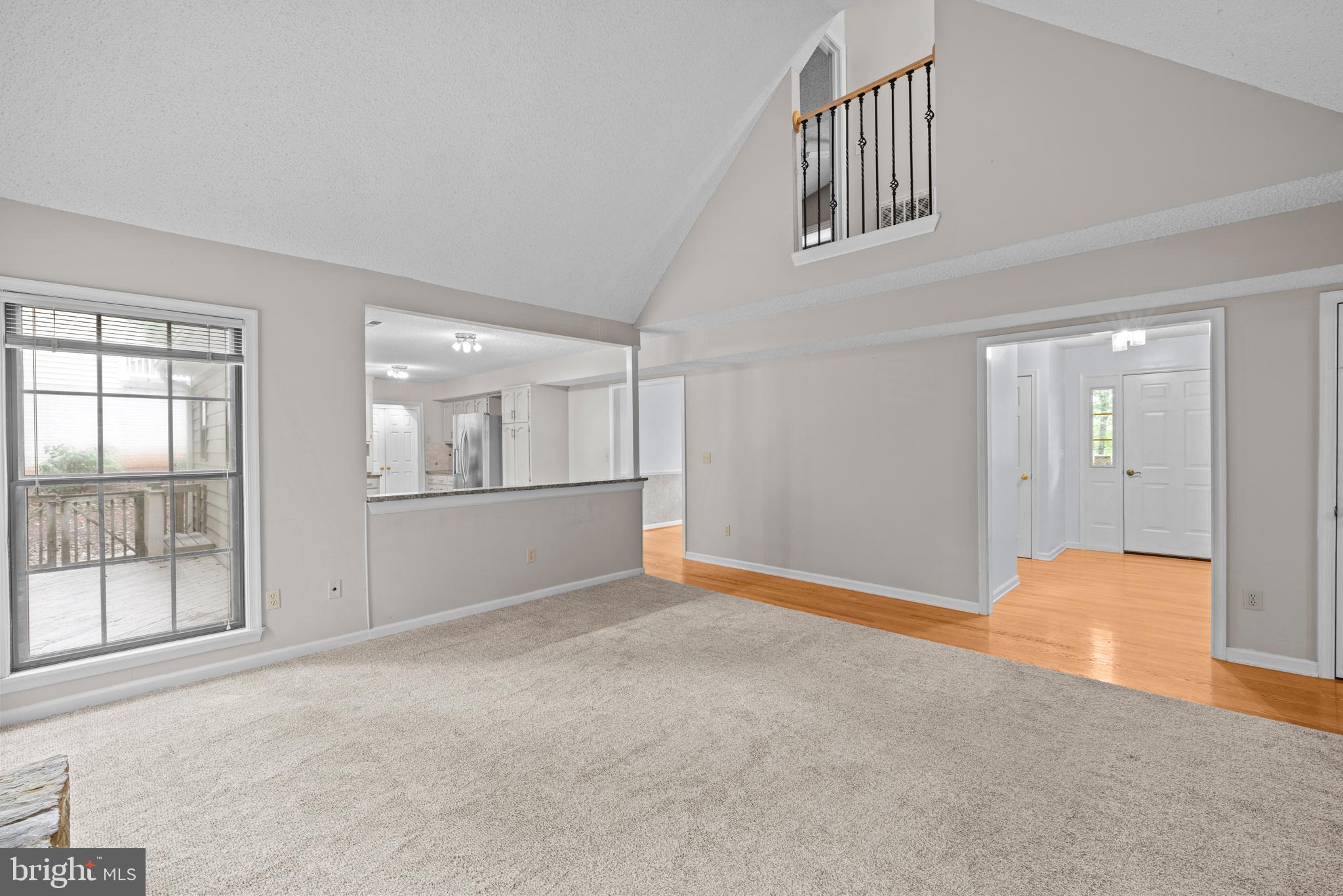 LAKE MONTICELLO - Residential