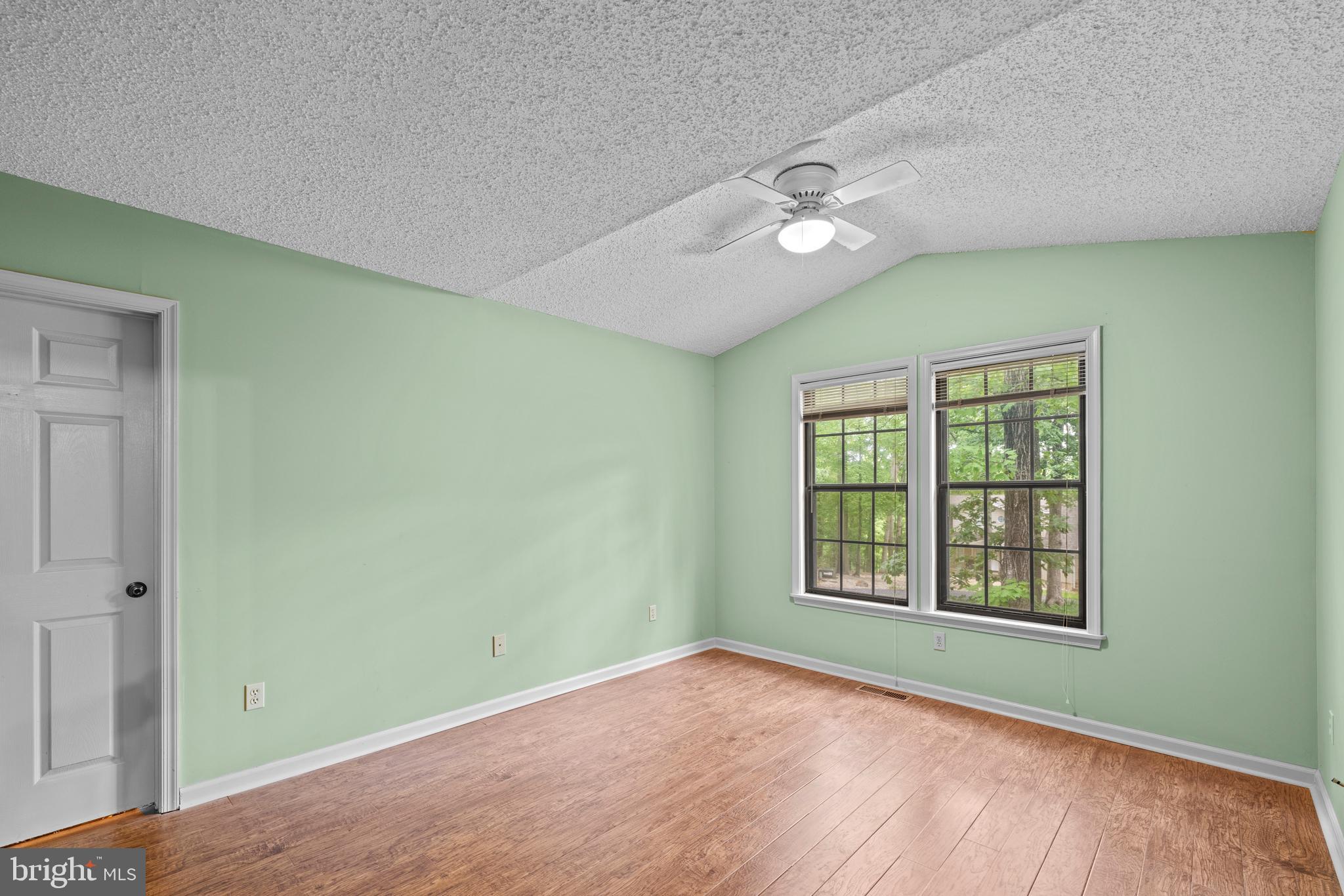 LAKE MONTICELLO - Residential