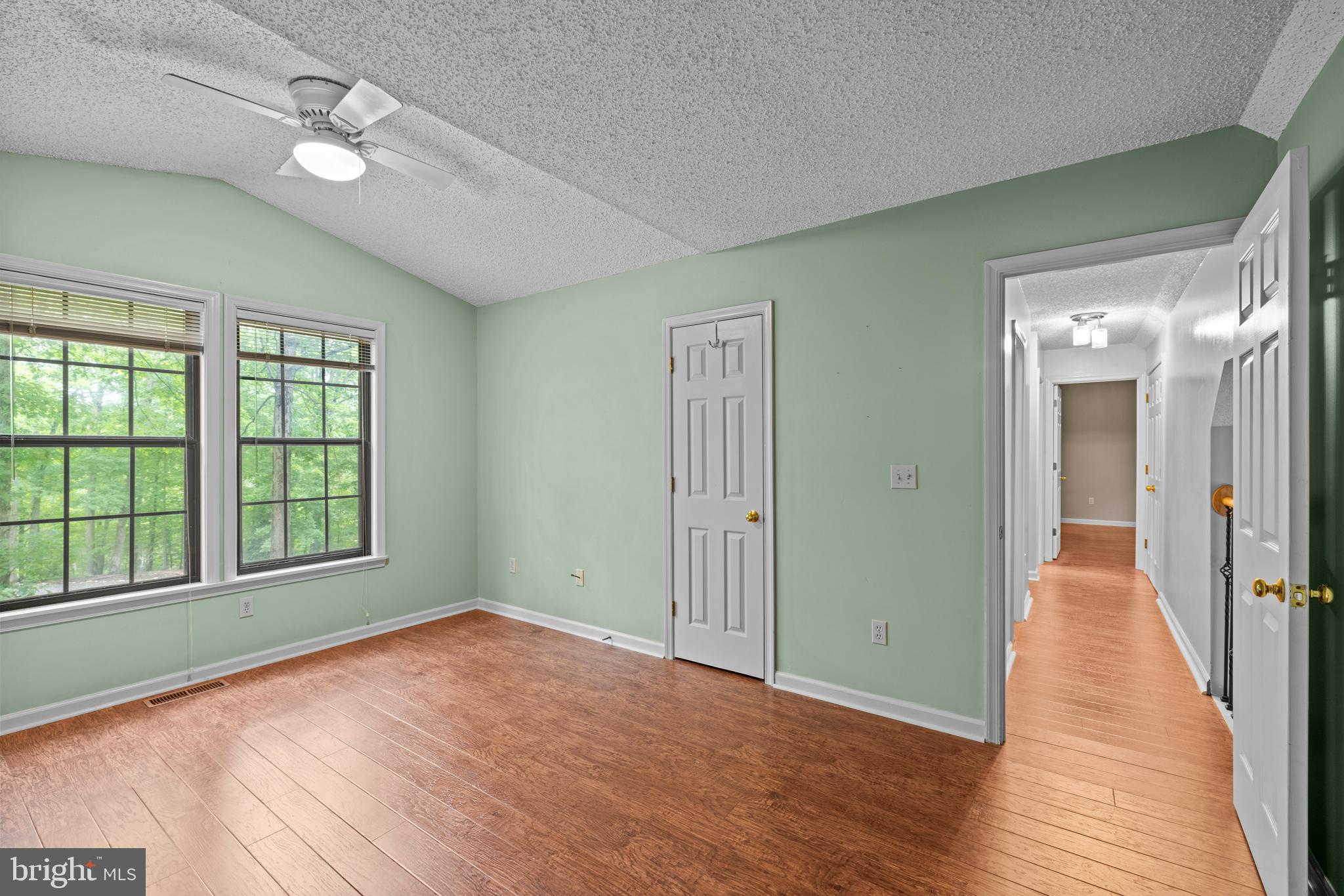 LAKE MONTICELLO - Residential