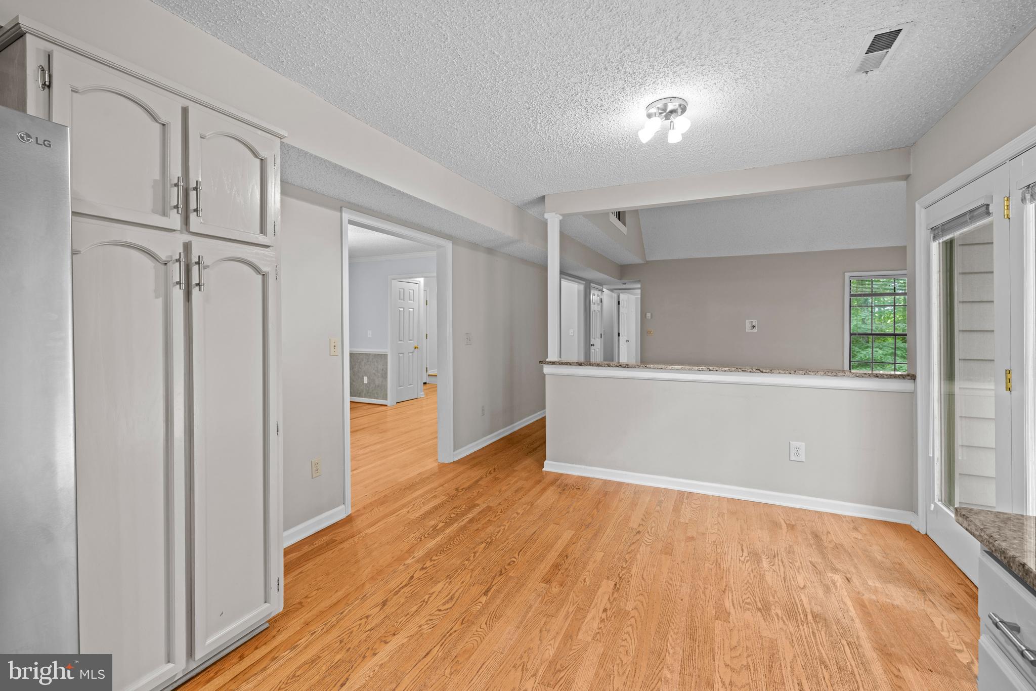 LAKE MONTICELLO - Residential