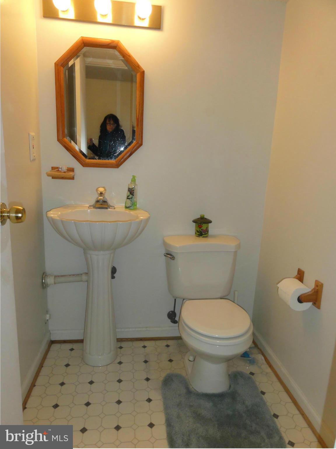 STONEY BEACH - Residential