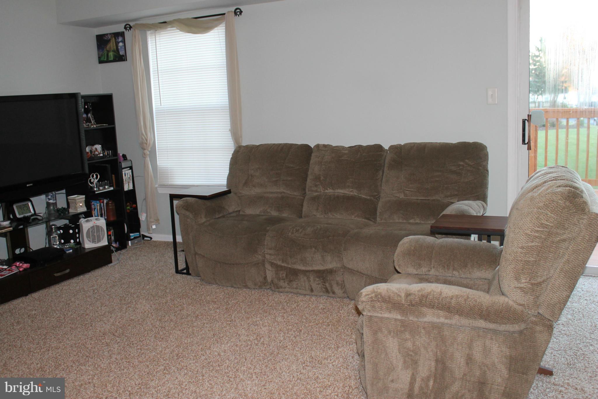 STONEY BEACH - Residential