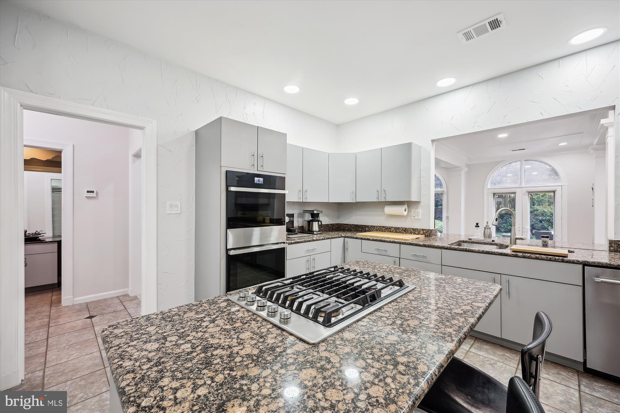 TIMBERLAWN - Residential