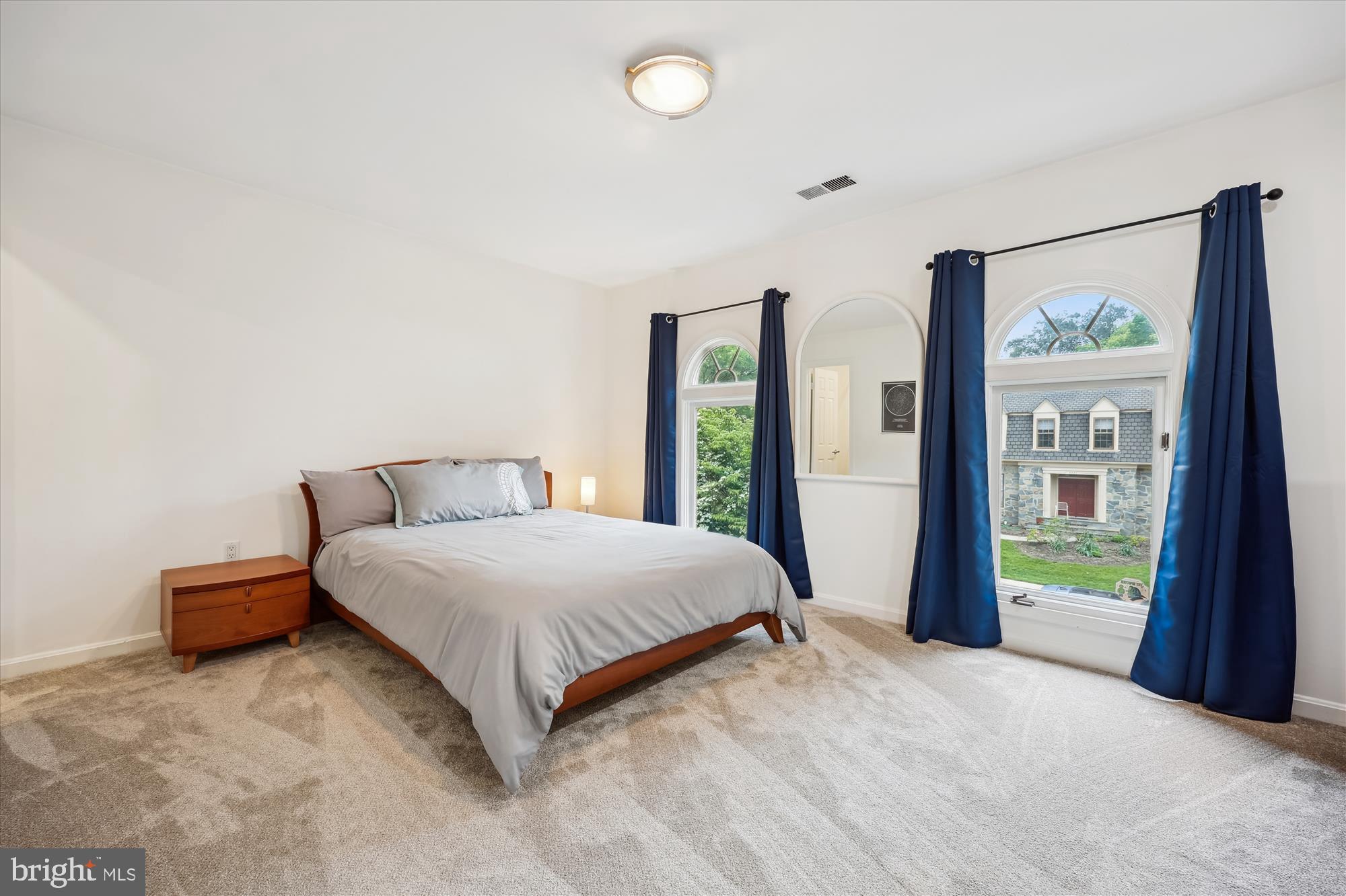 TIMBERLAWN - Residential