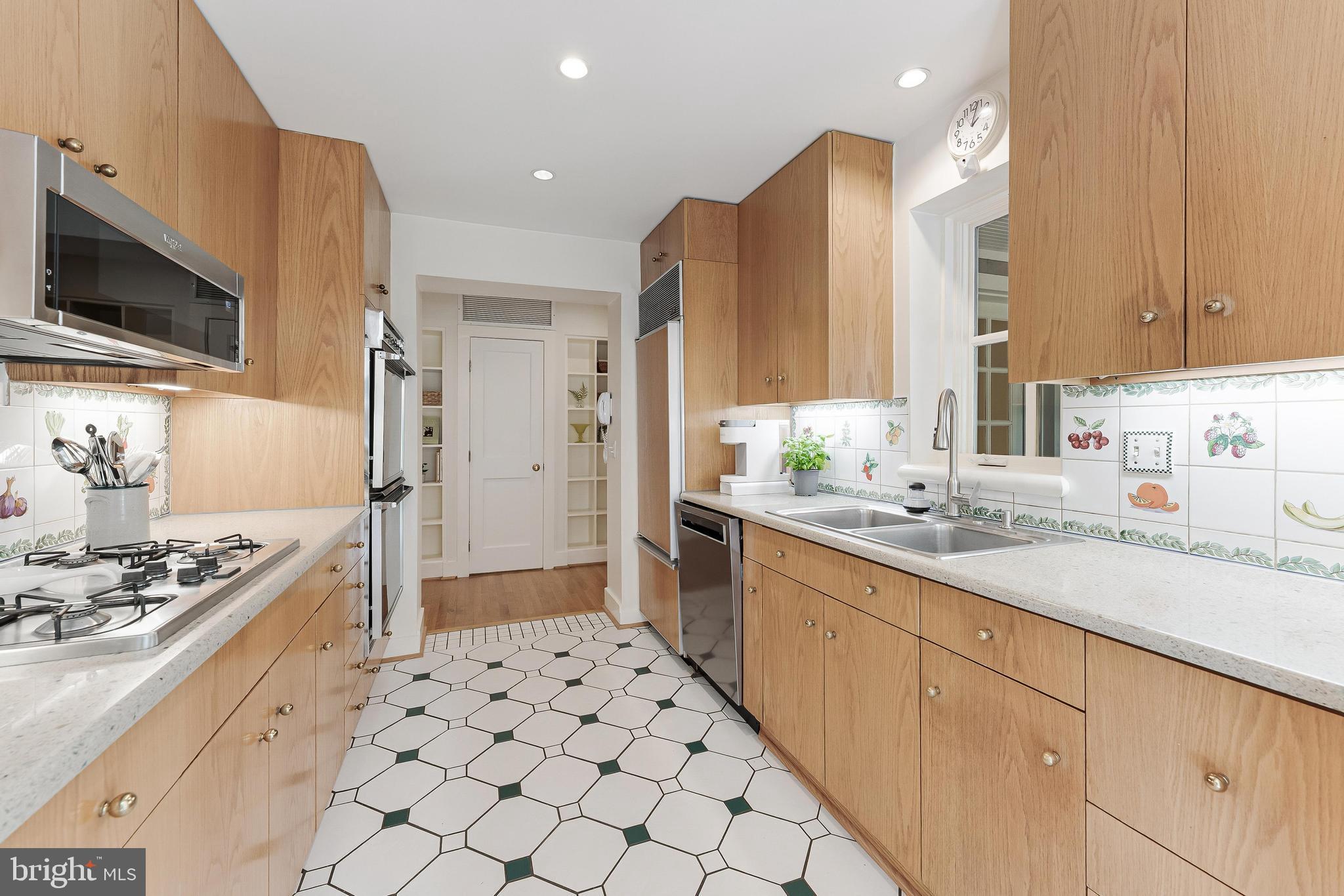 FRANKLIN PARK - Residential