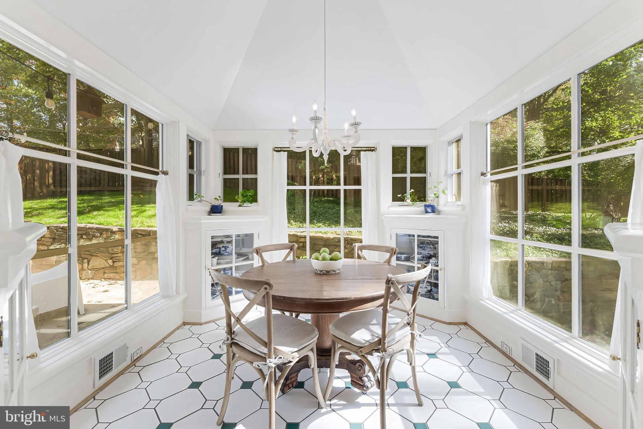 FRANKLIN PARK - Residential