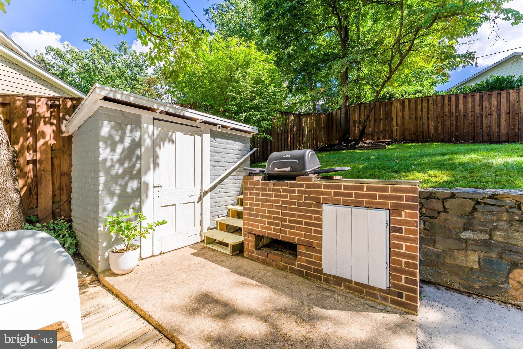 FRANKLIN PARK - Residential