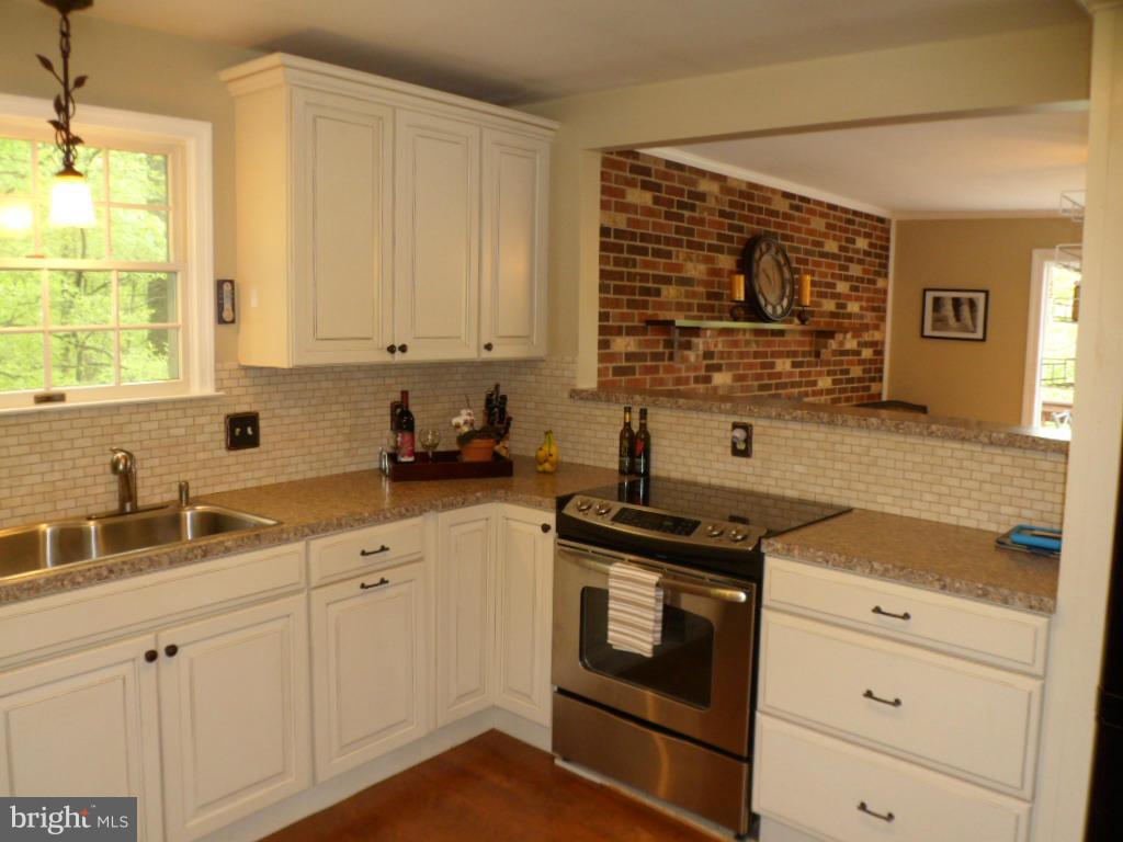 QUIET ACRES - Residential