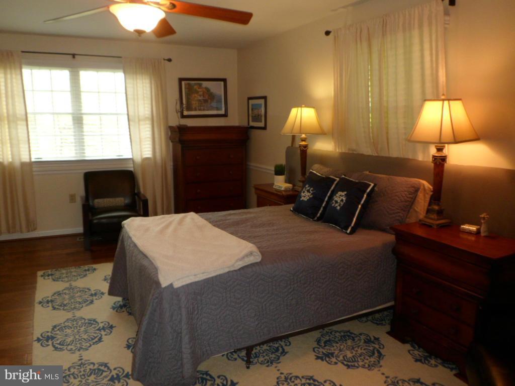 QUIET ACRES - Residential