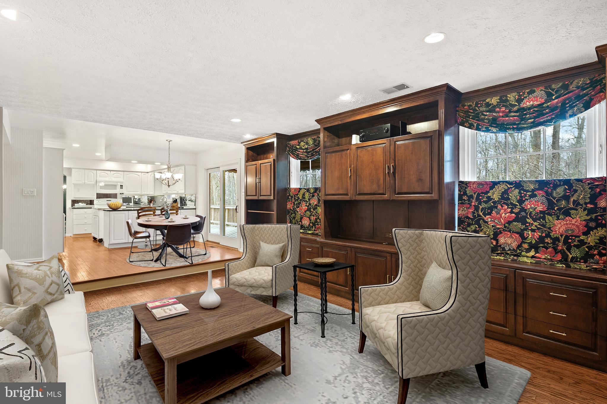 WATERS LANDING - Residential