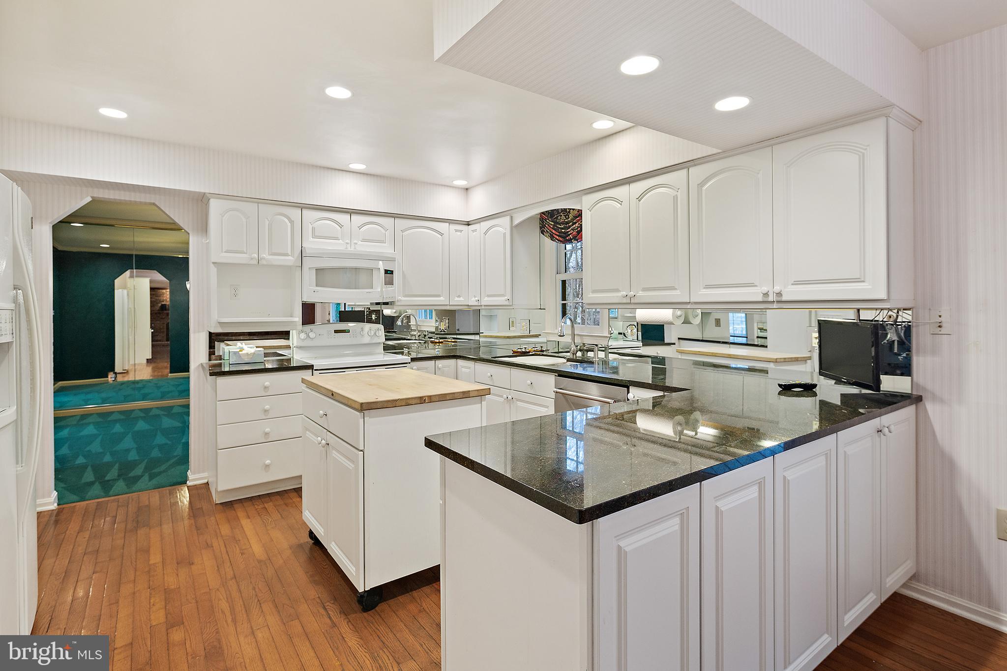 WATERS LANDING - Residential