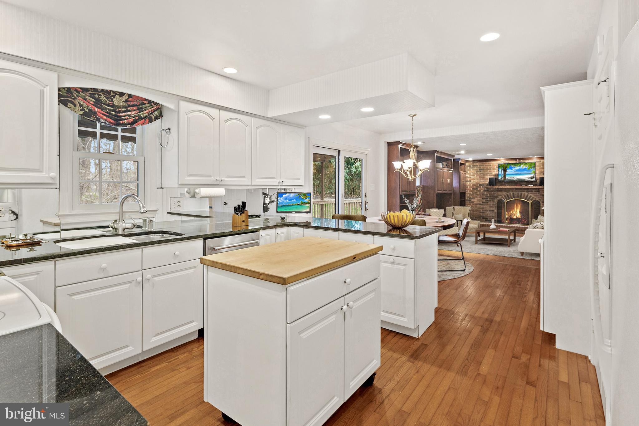 WATERS LANDING - Residential