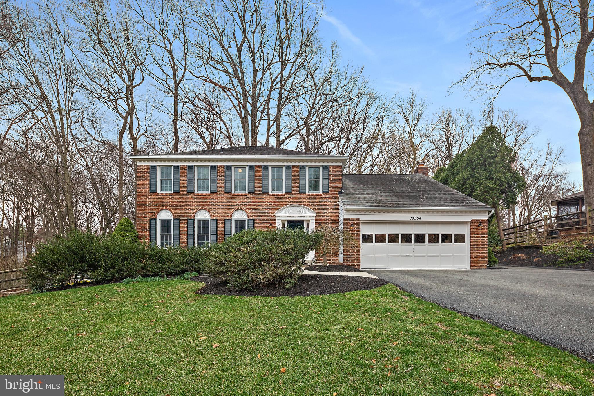 WATERS LANDING - Residential