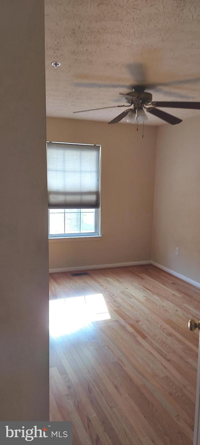 ASBURY WOODS - Residential