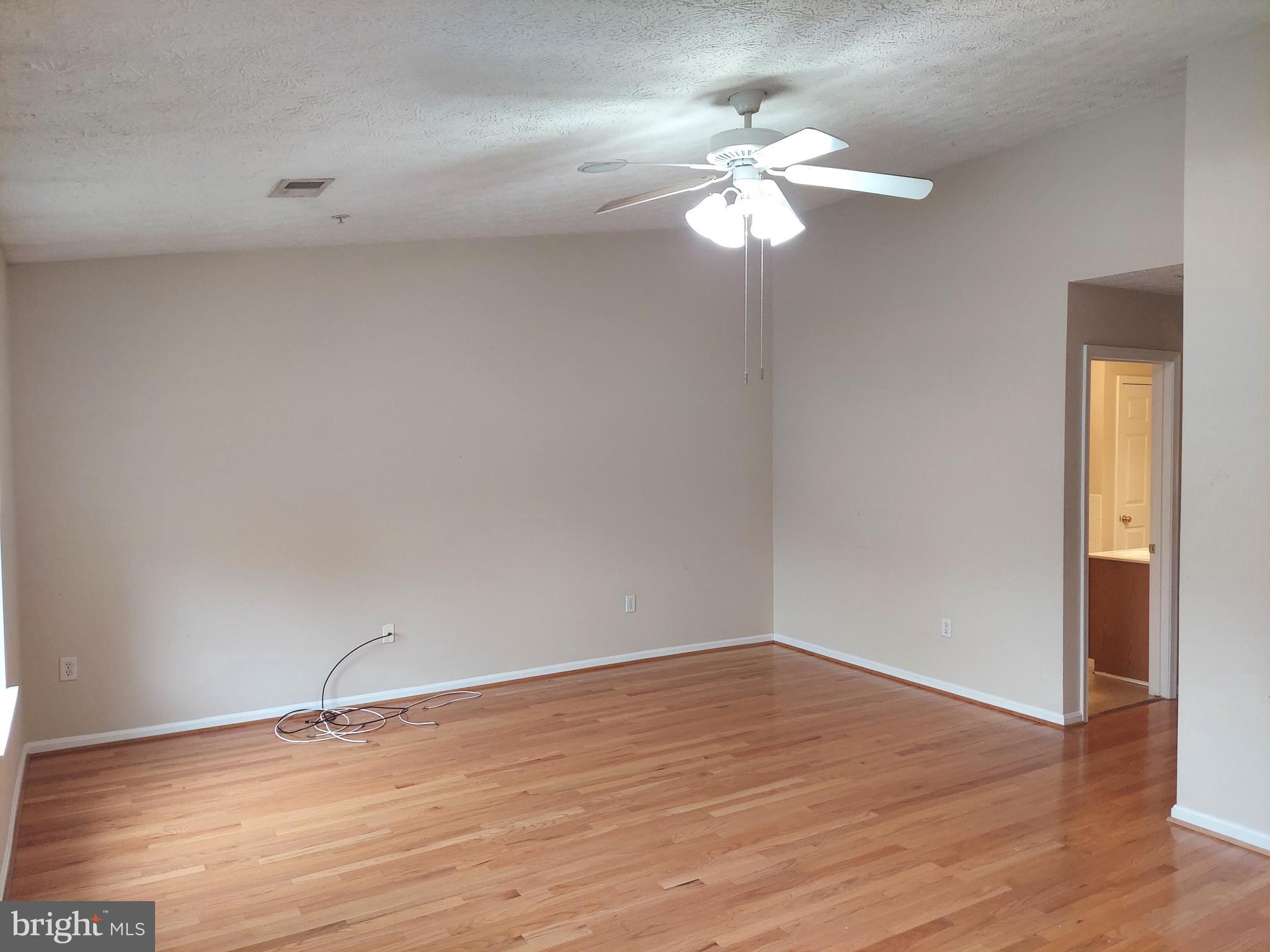 ASBURY WOODS - Residential