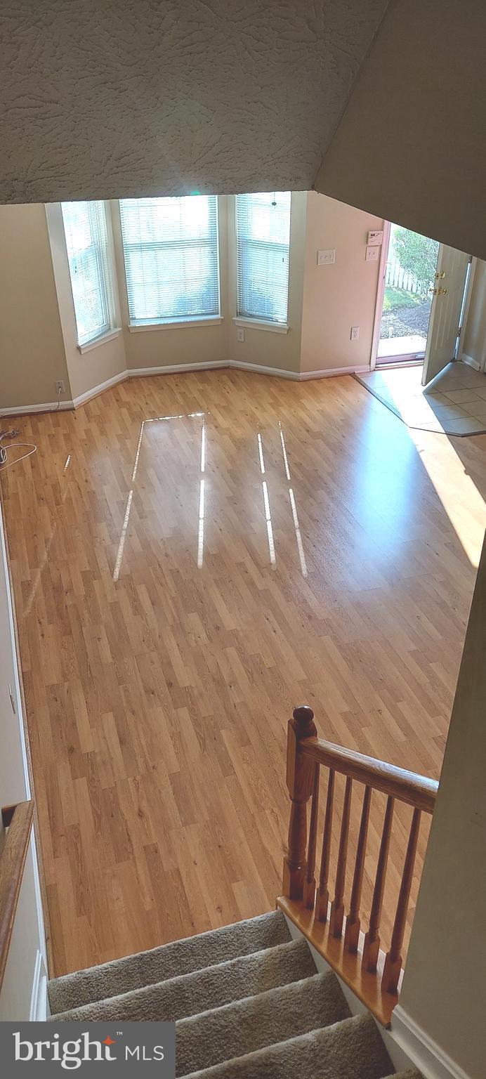 ASBURY WOODS - Residential