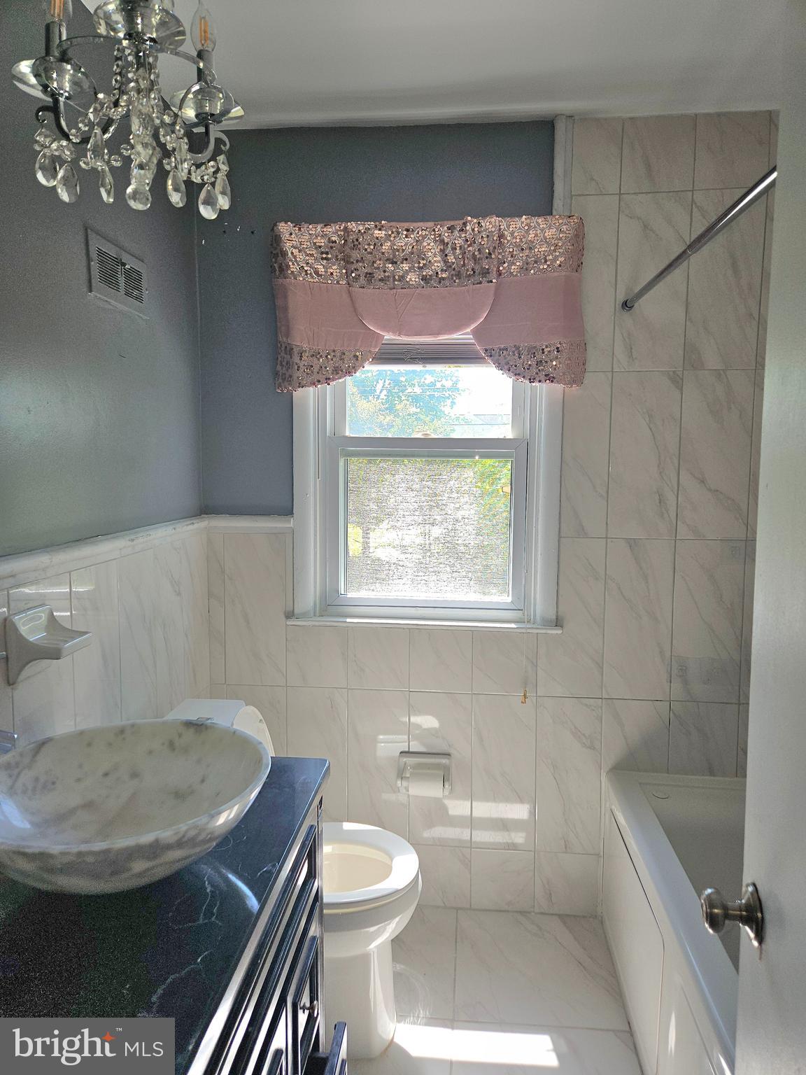 ELKINS PARK - Residential