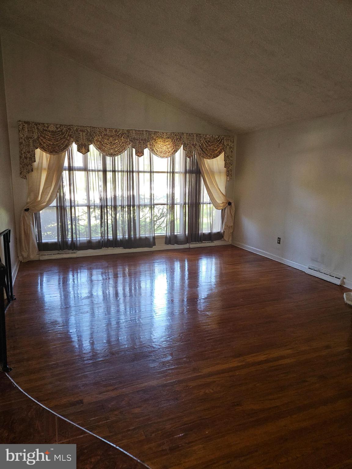 ELKINS PARK - Residential