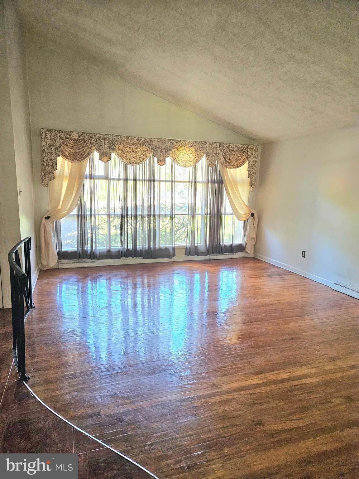 ELKINS PARK - Residential