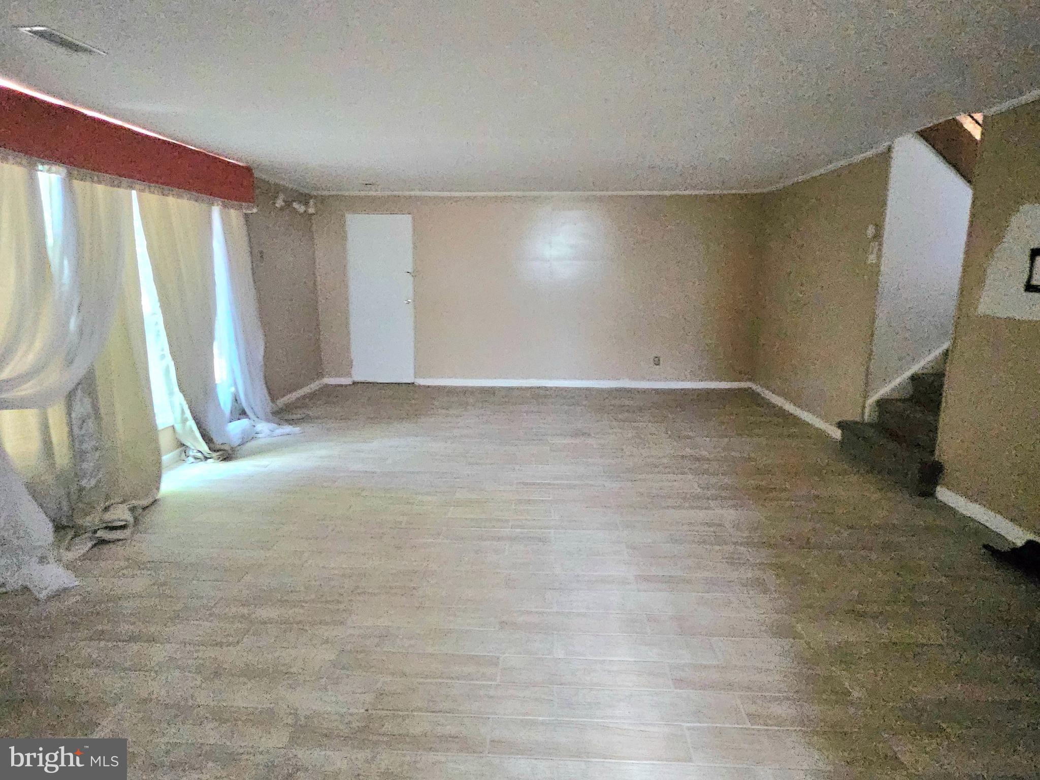 ELKINS PARK - Residential