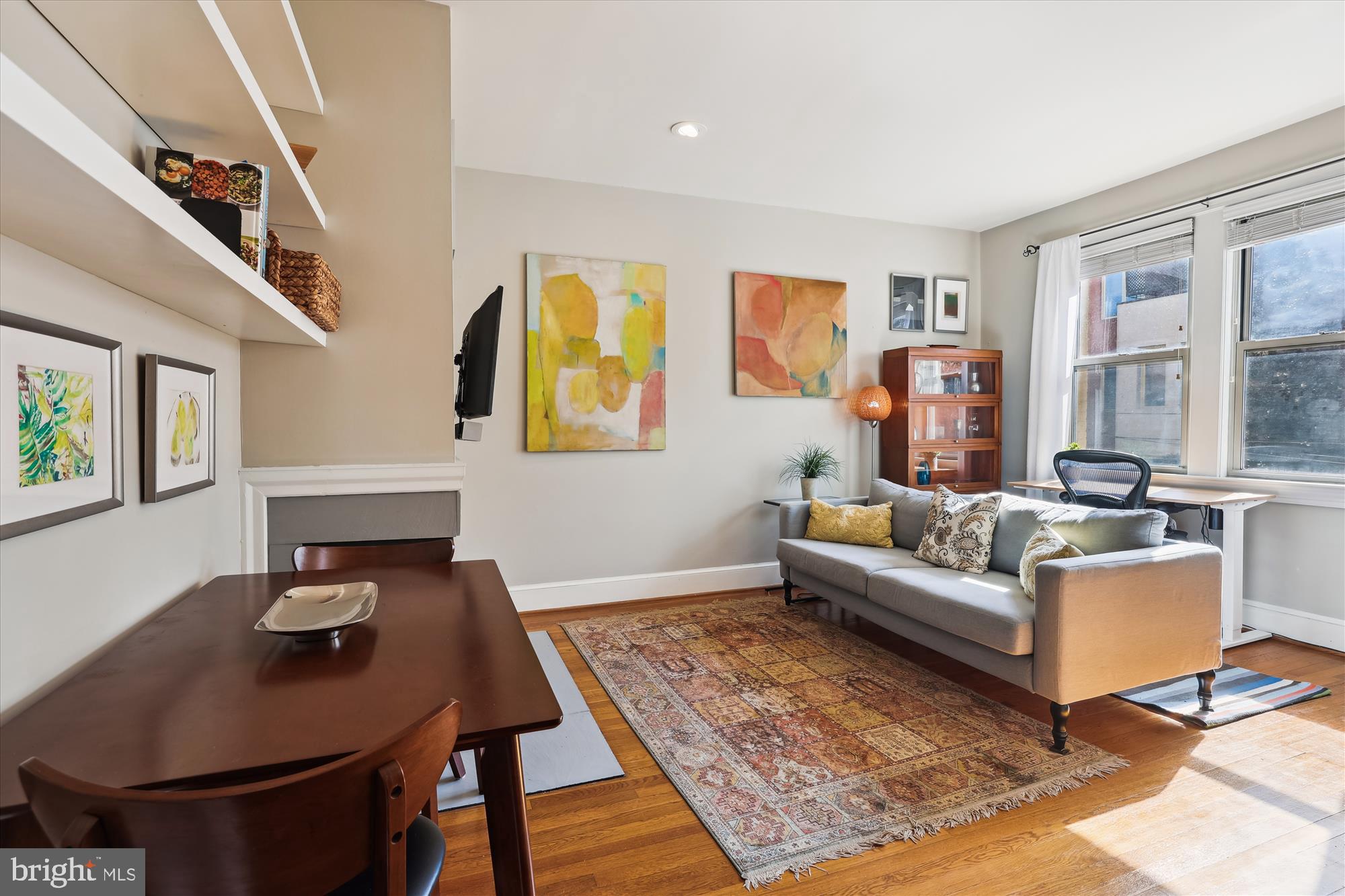 18 9TH STREET NE 207