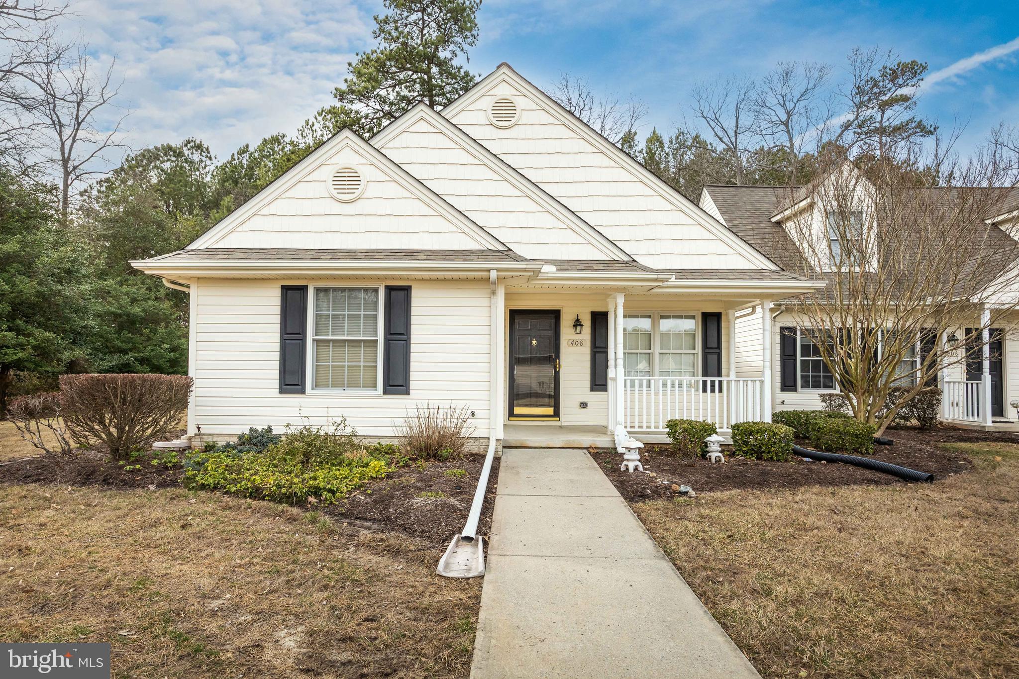 VILLAGES AT PARSONS LAKE - Residential