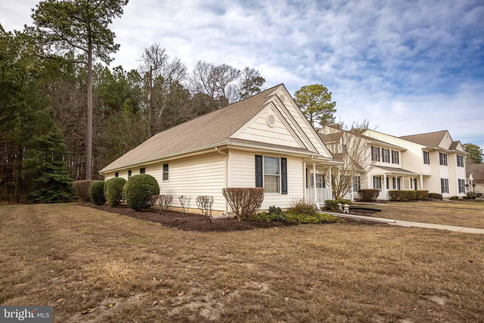 VILLAGES AT PARSONS LAKE - Residential