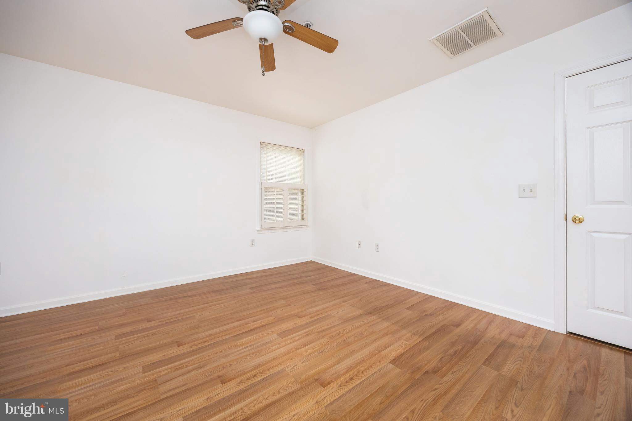 VILLAGES AT PARSONS LAKE - Residential