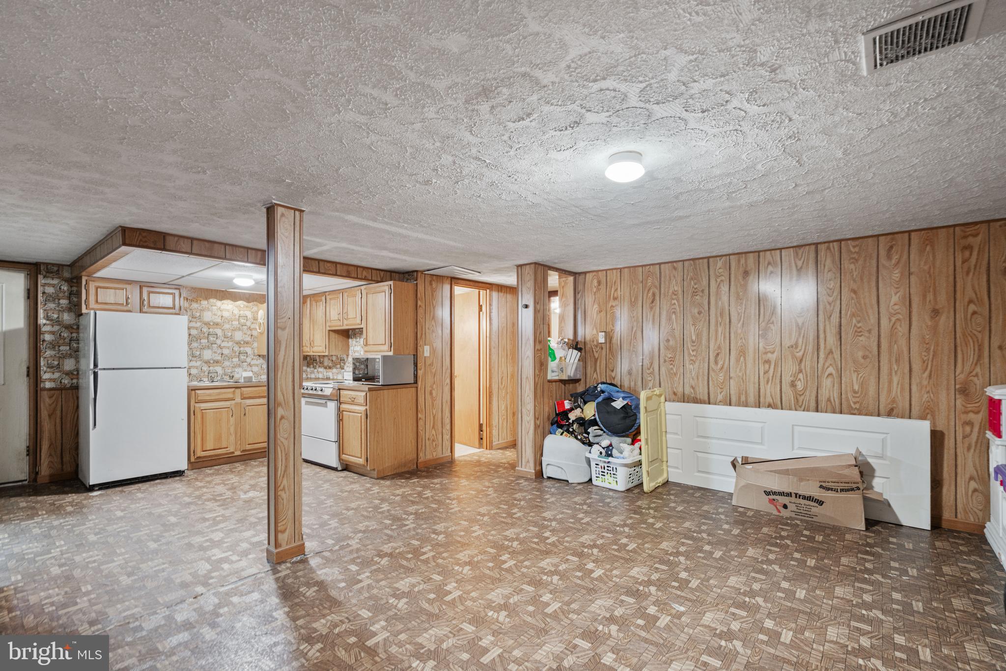 SUNRISE SUMMIT - Residential