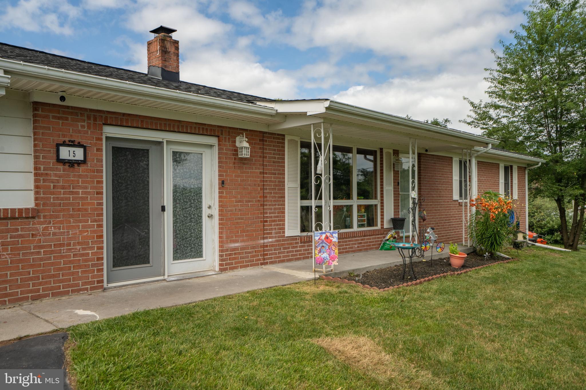 SUNRISE SUMMIT - Residential