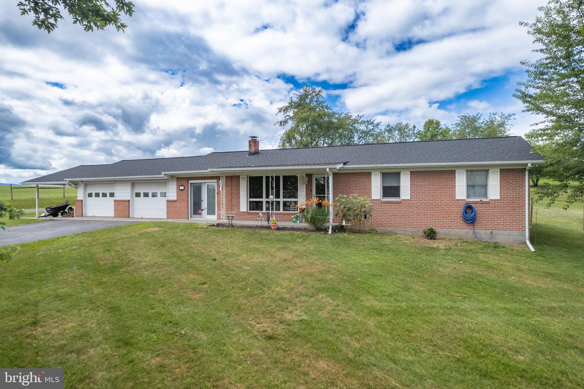 SUNRISE SUMMIT - Residential