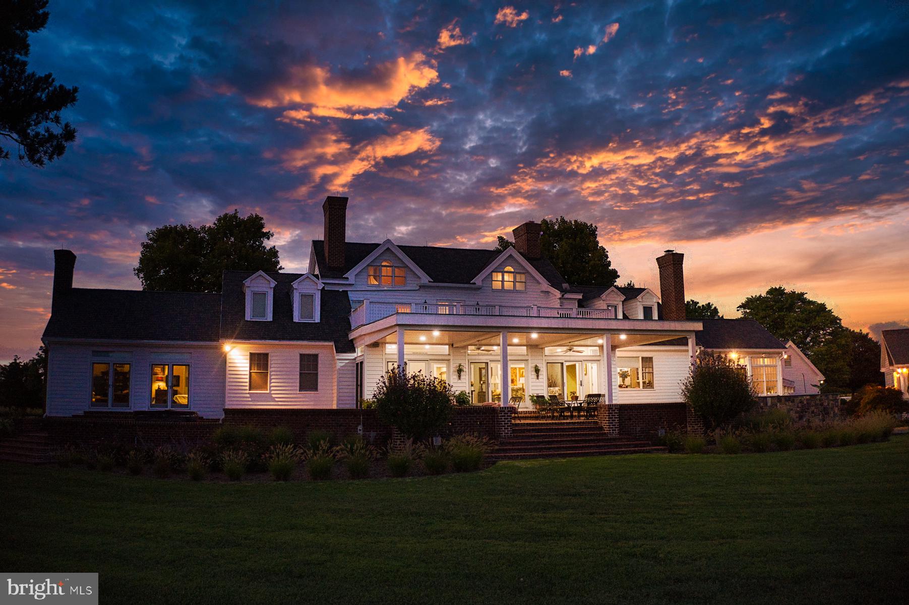 ROYAL OAK - Residential