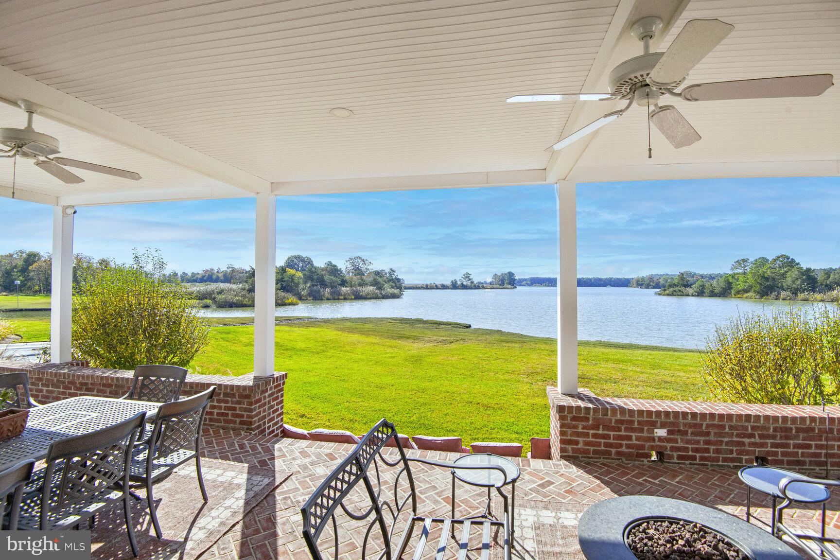 ROYAL OAK - Residential