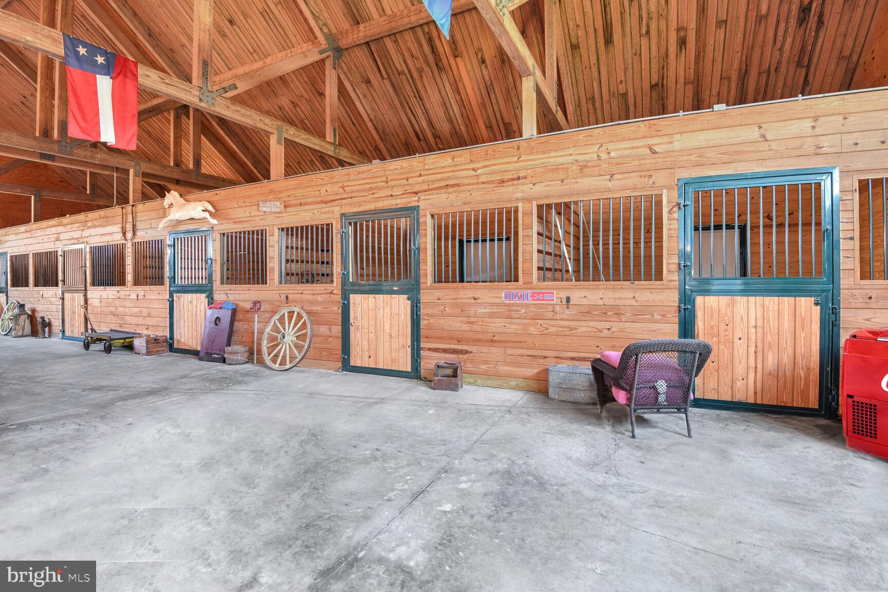 ROYAL OAK - Residential