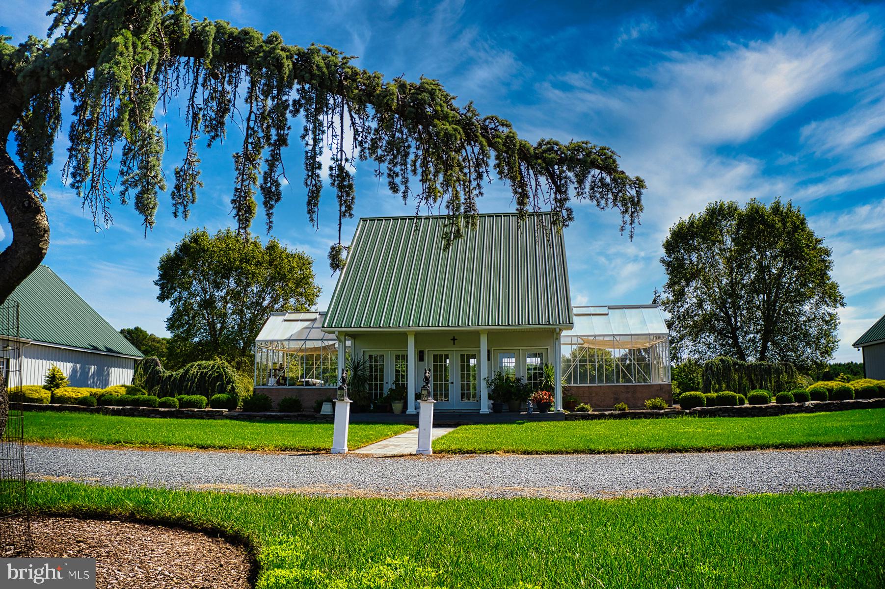 ROYAL OAK - Residential