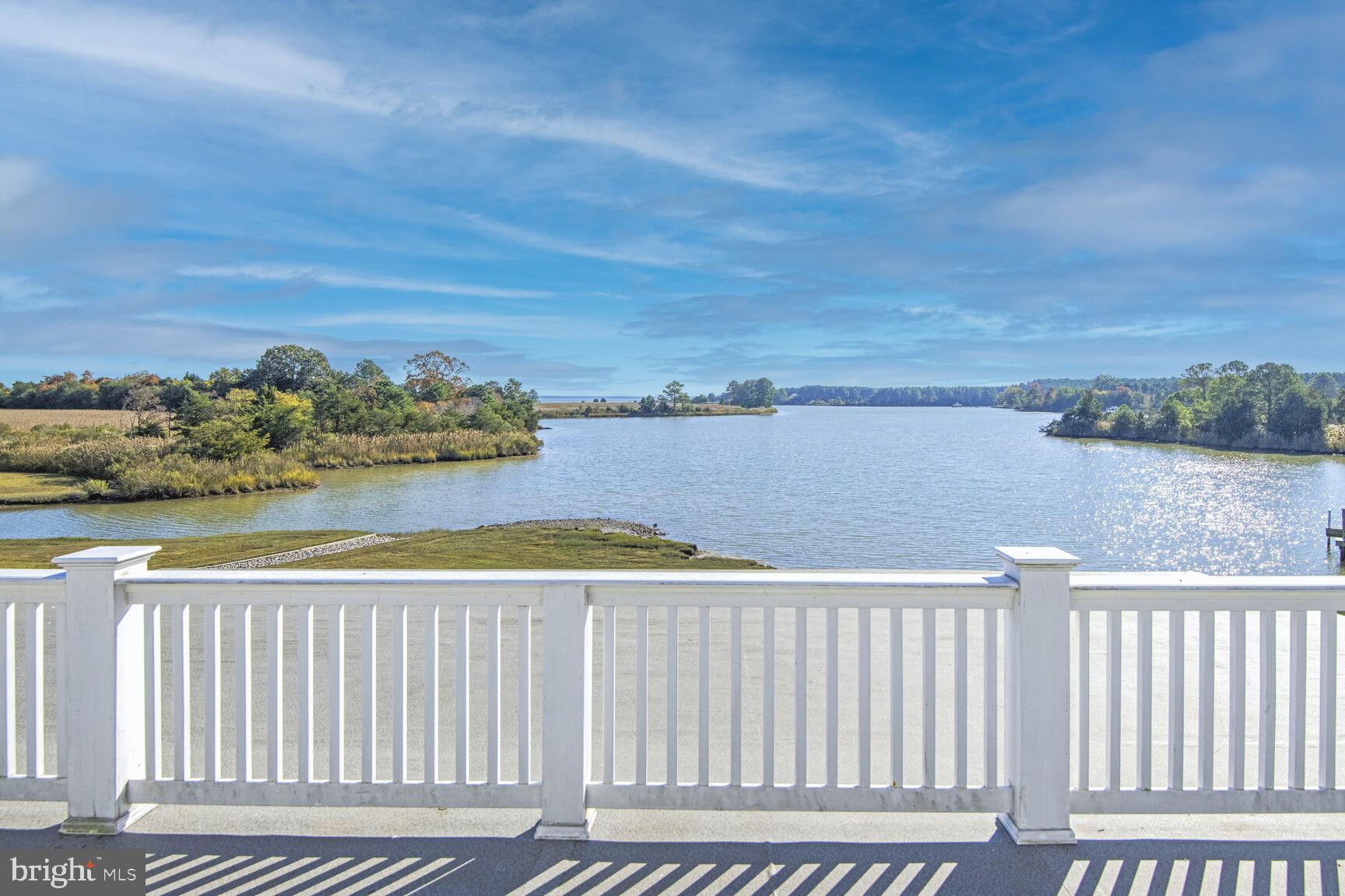 ROYAL OAK - Residential