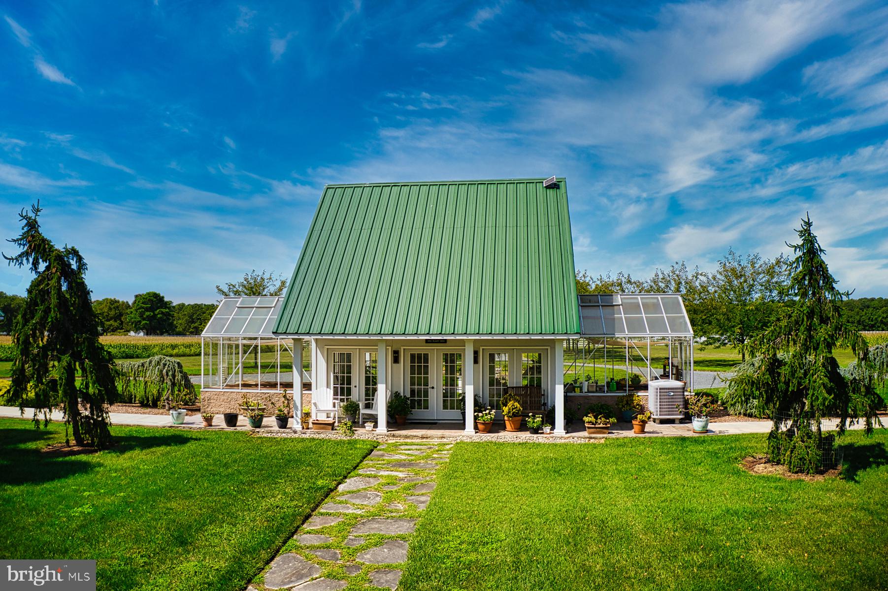 ROYAL OAK - Residential