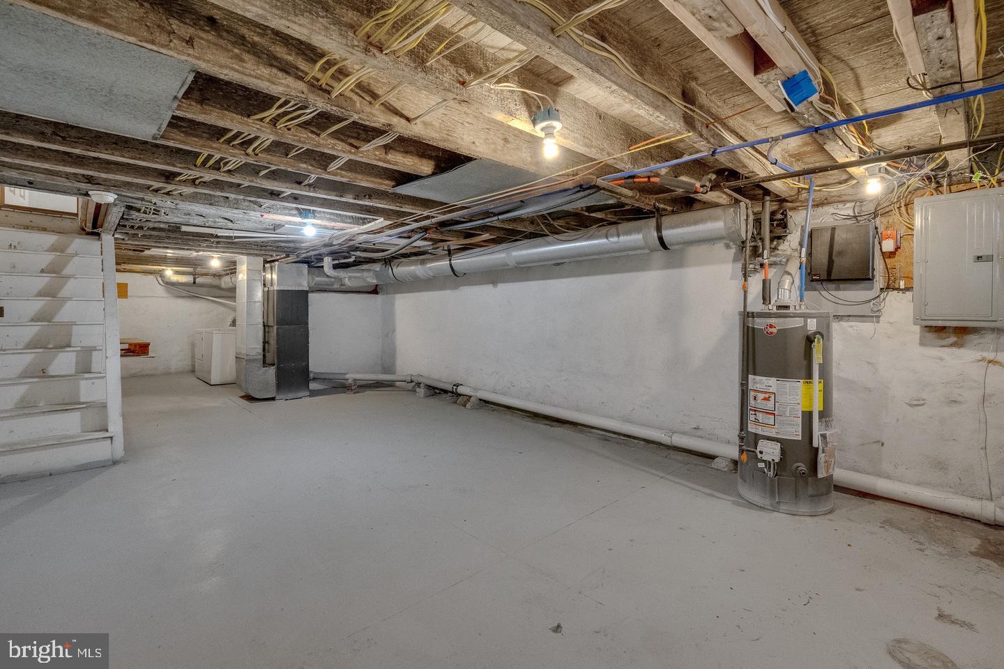 FISHTOWN - Residential Lease