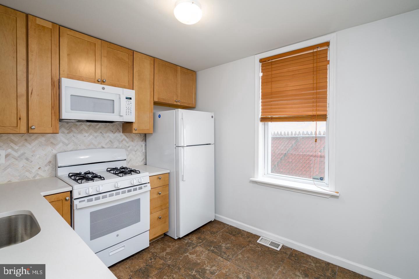 FISHTOWN - Residential Lease