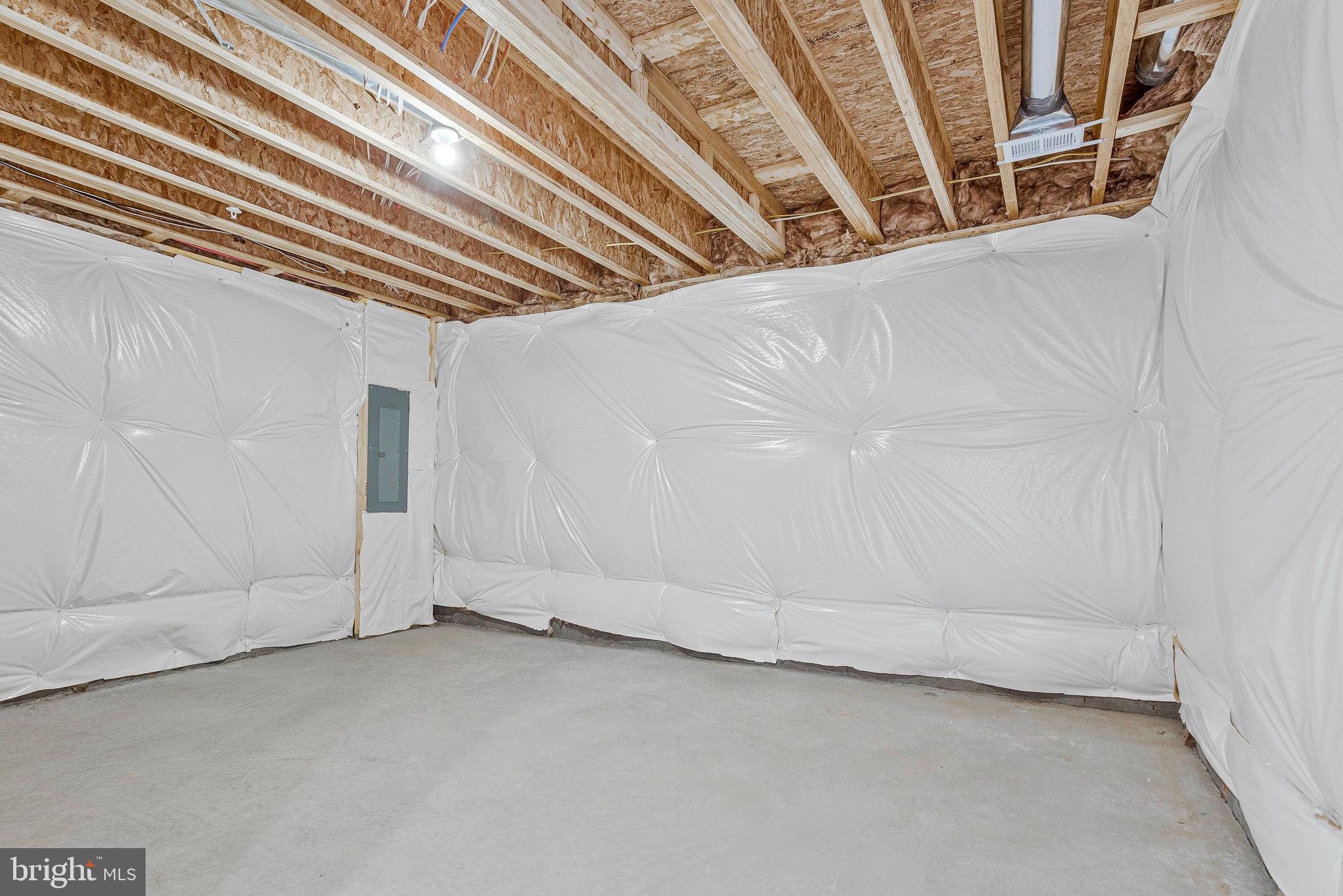 ST JAMES - Residential