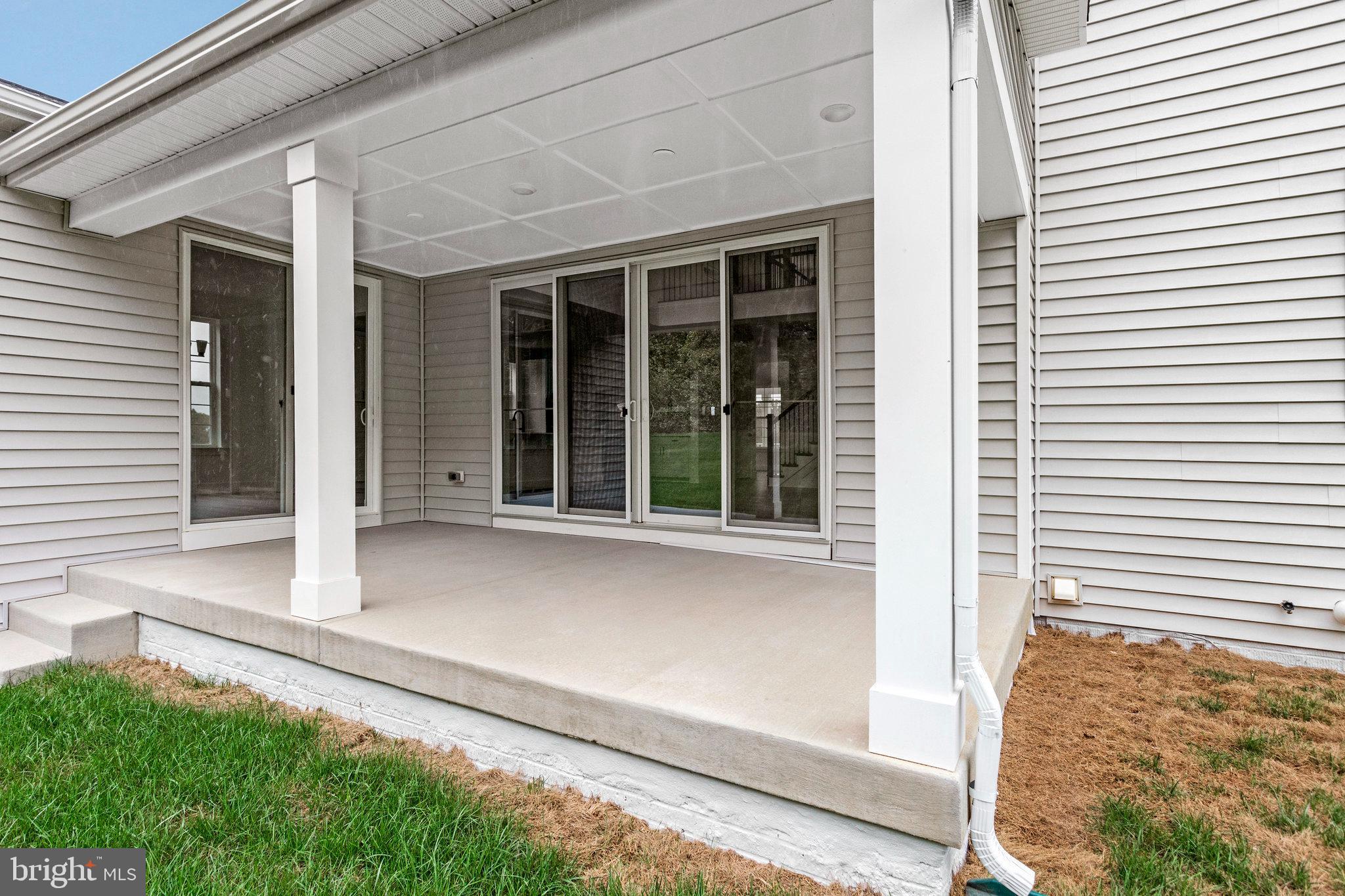 ST JAMES - Residential