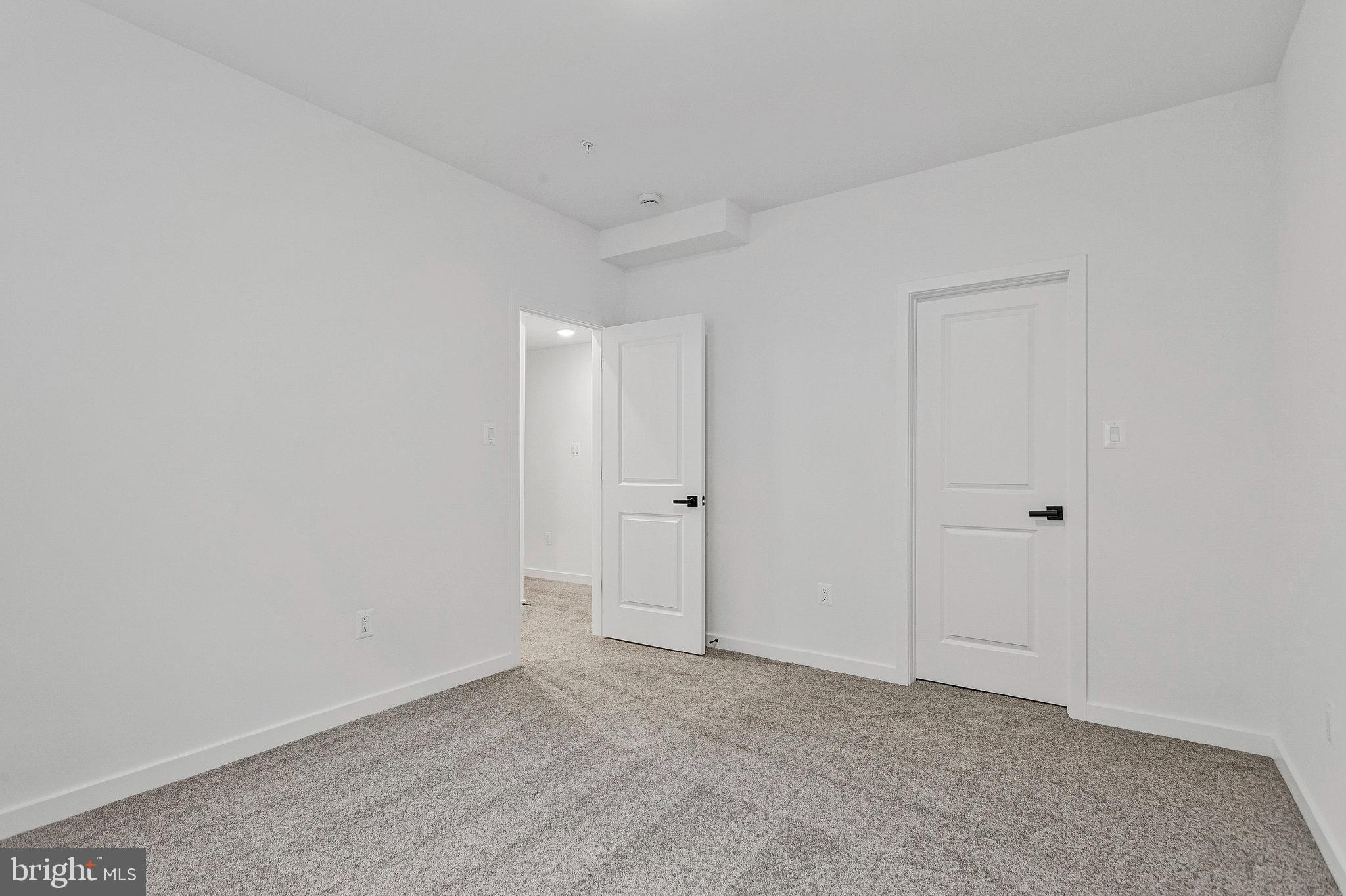 ST JAMES - Residential