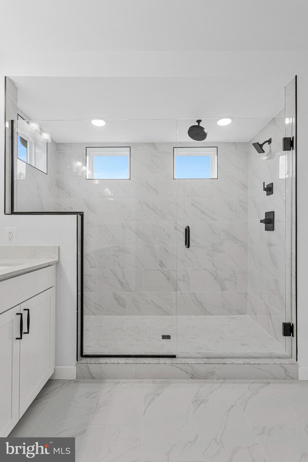 ST JAMES - Residential