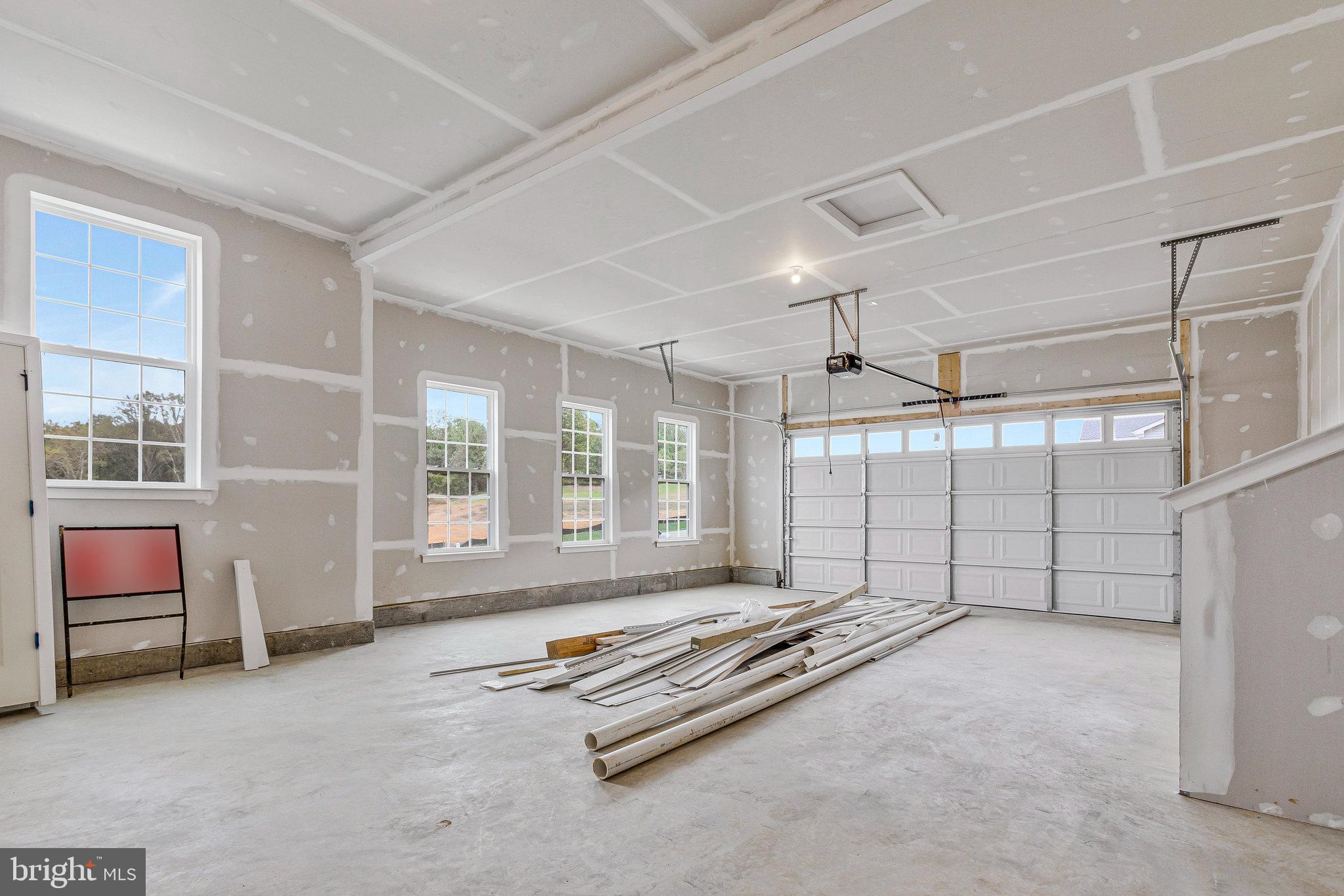 ST JAMES - Residential