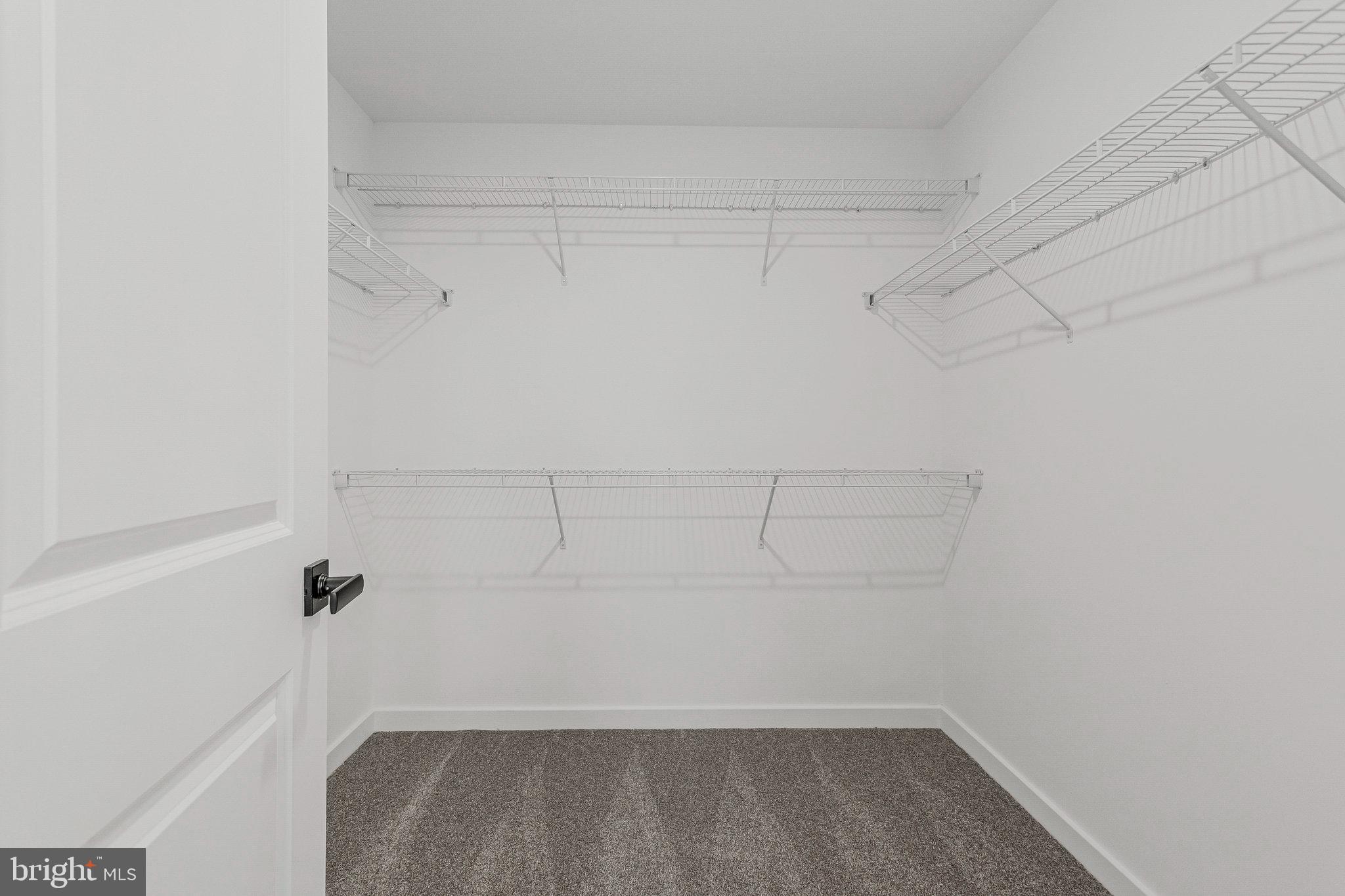 ST JAMES - Residential