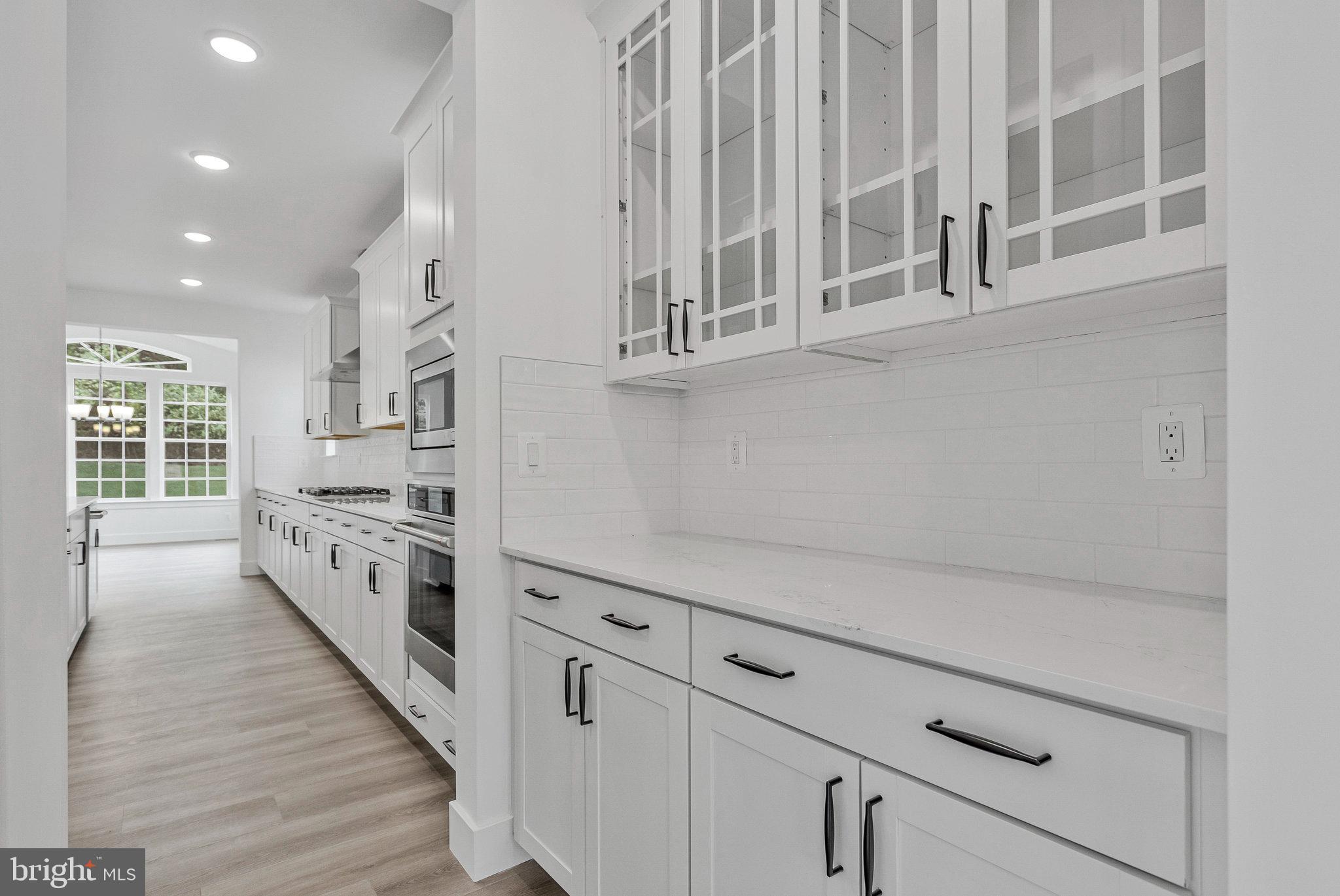 ST JAMES - Residential