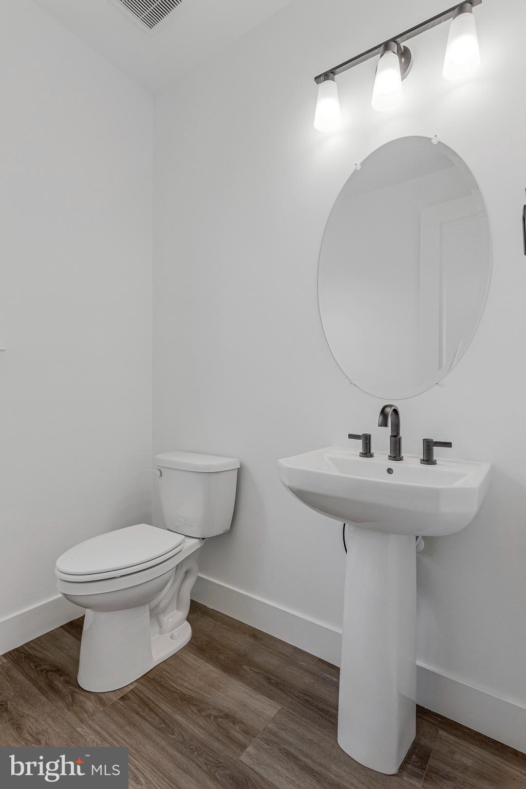 ST JAMES - Residential