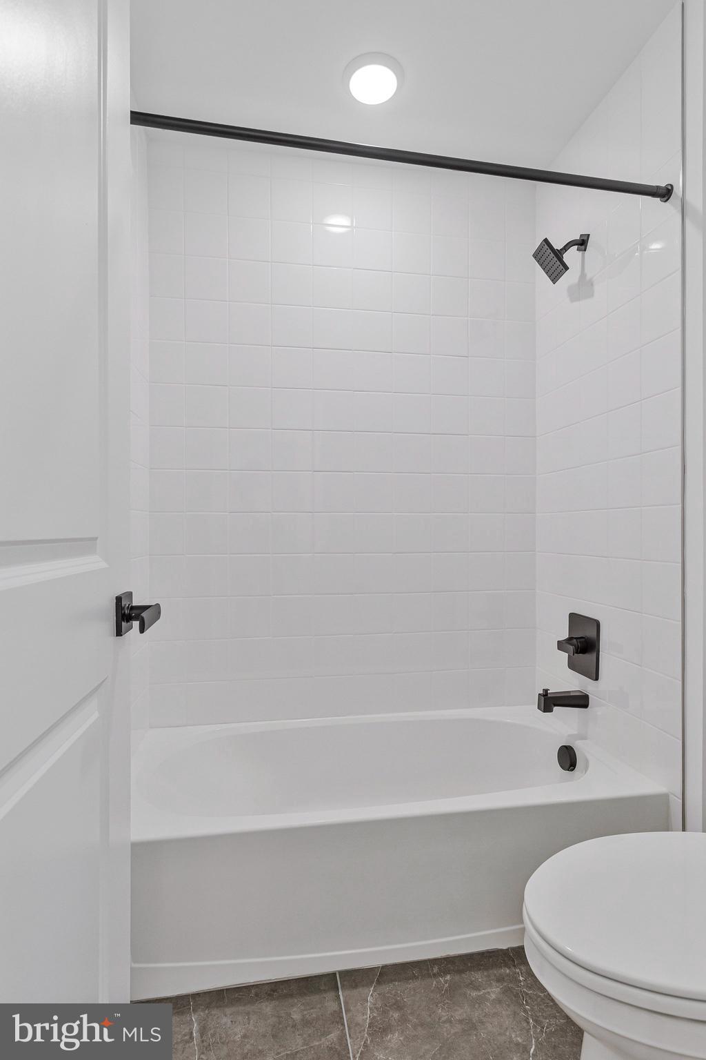 ST JAMES - Residential