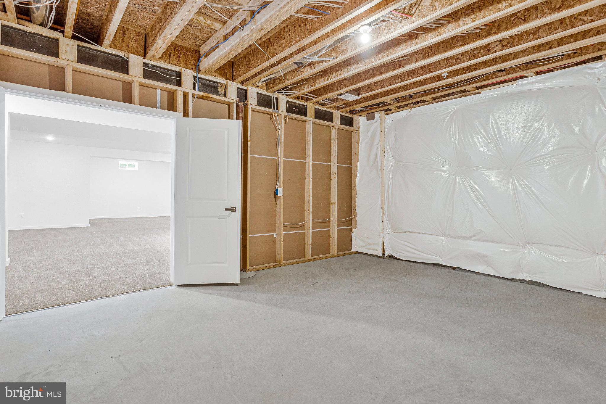 ST JAMES - Residential