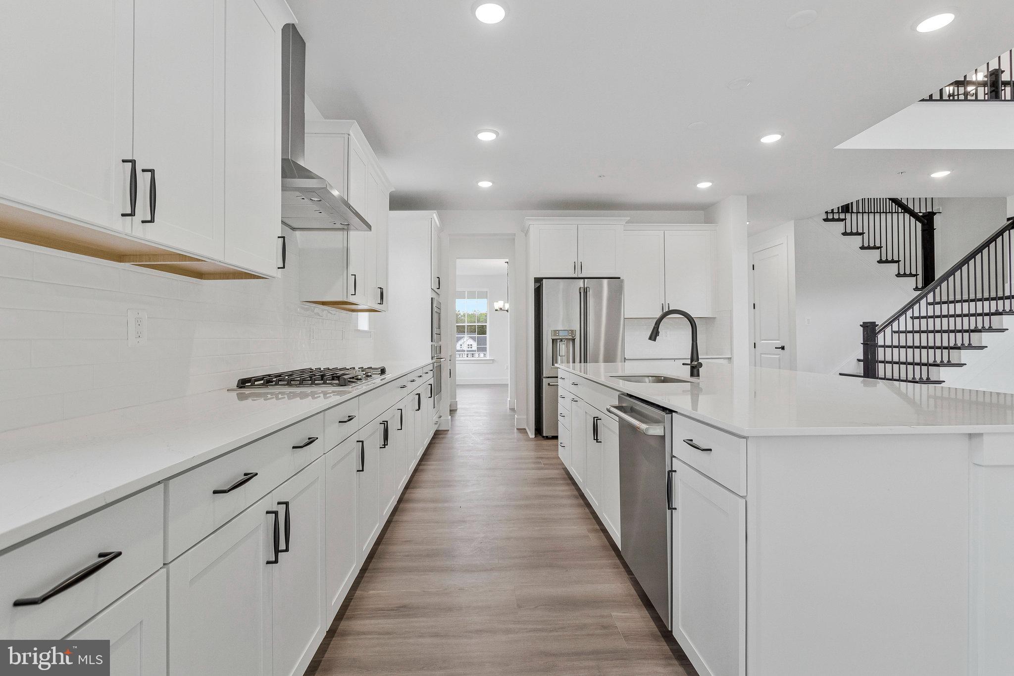 ST JAMES - Residential